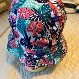 Girls Hat with UV 50+ Protective Fabric